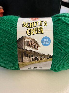 LION BRAND Schitt's Creek #344D Cafe Tropical